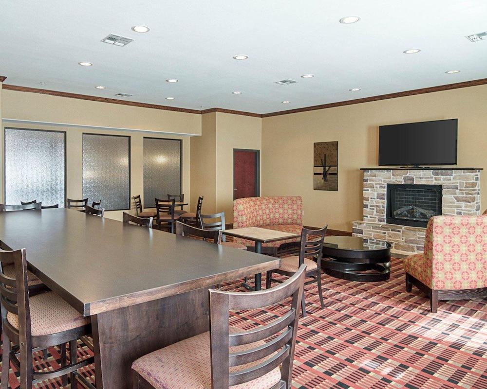 Comfort Inn & Suites Monahans I-20 Екстериор снимка