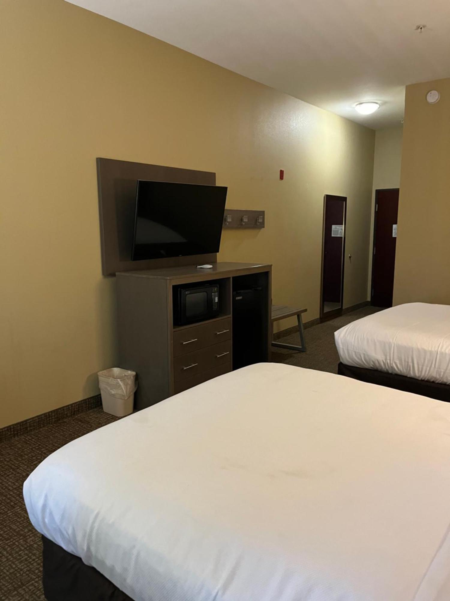Comfort Inn & Suites Monahans I-20 Екстериор снимка