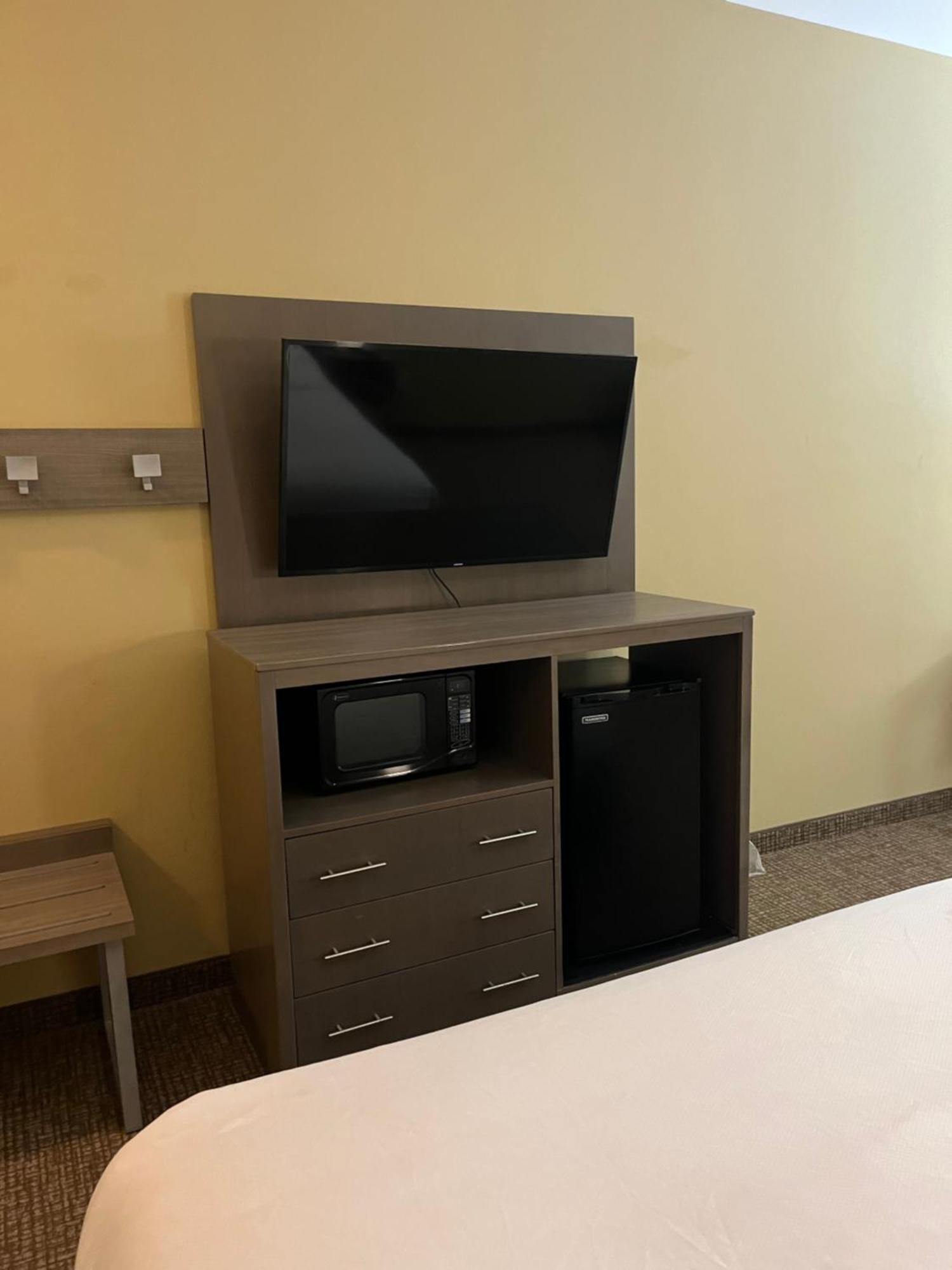 Comfort Inn & Suites Monahans I-20 Екстериор снимка