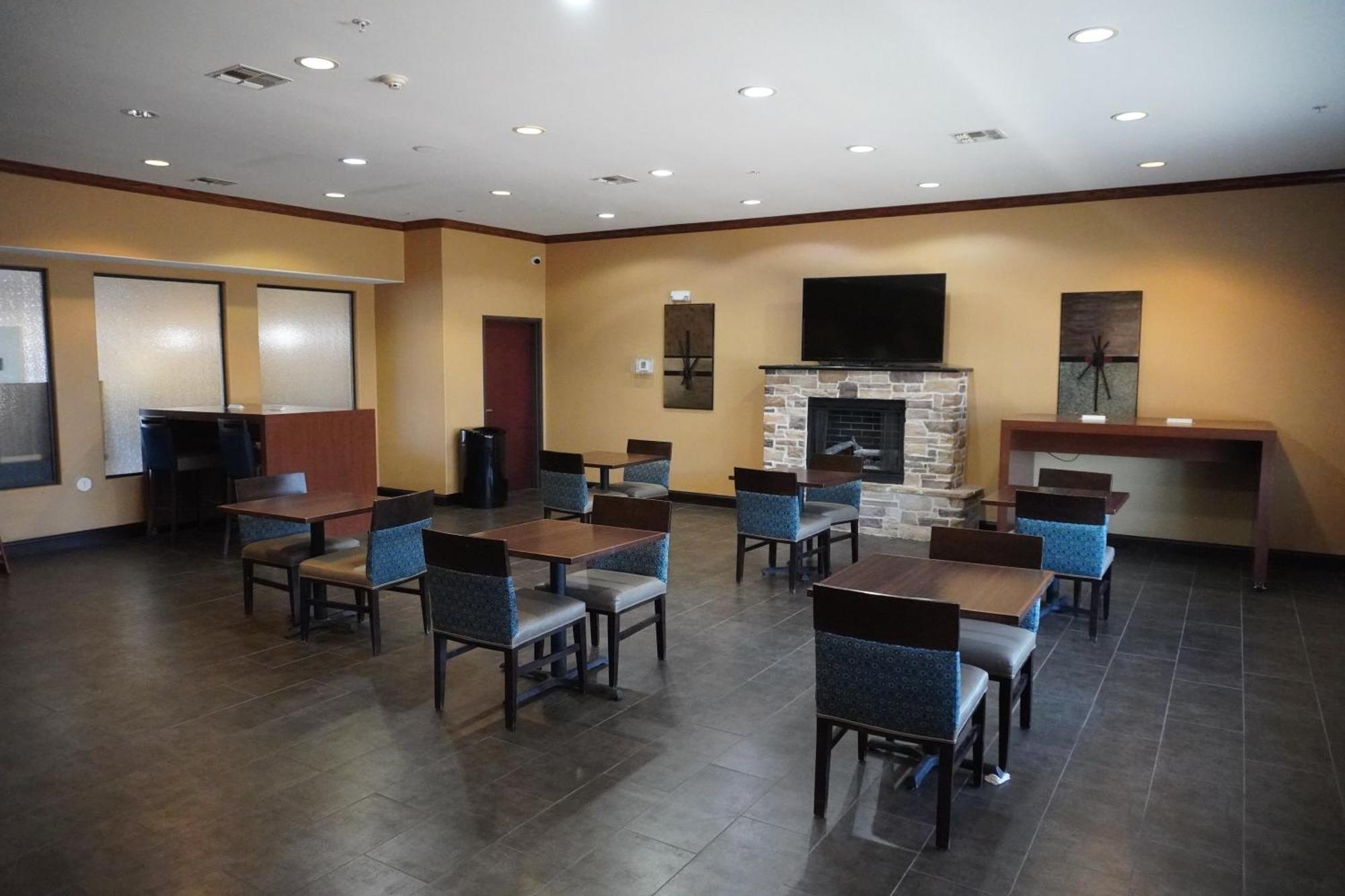 Comfort Inn & Suites Monahans I-20 Екстериор снимка