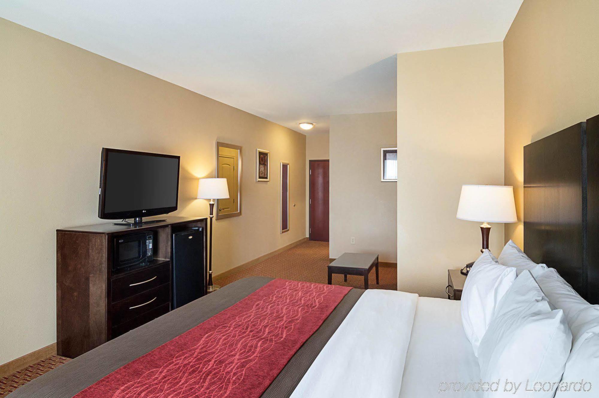 Comfort Inn & Suites Monahans I-20 Екстериор снимка