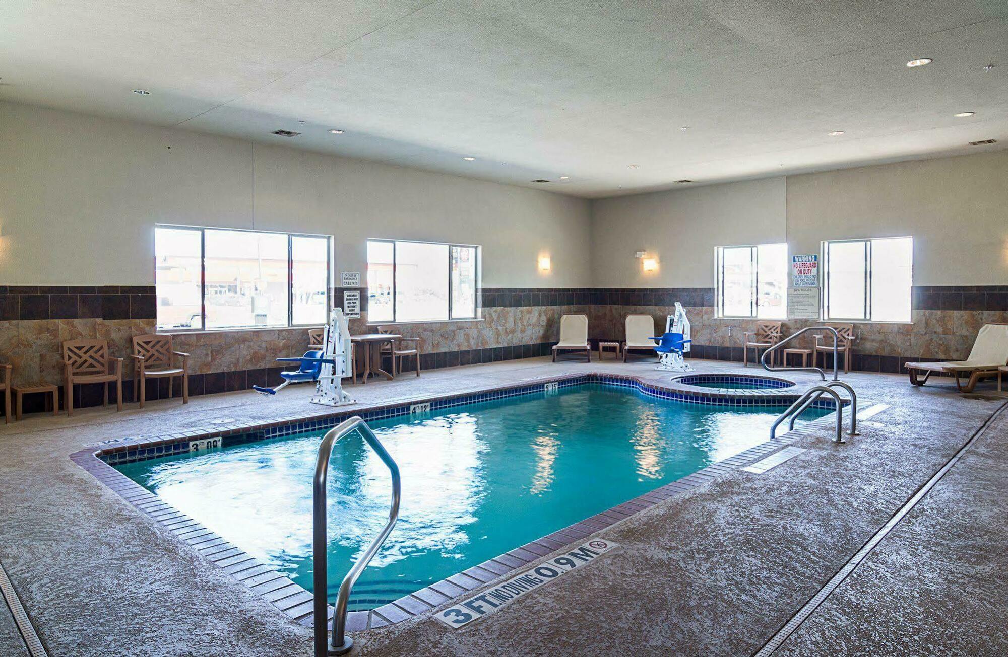 Comfort Inn & Suites Monahans I-20 Екстериор снимка