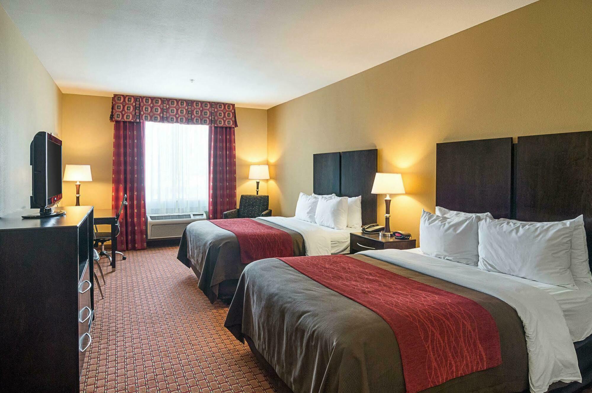 Comfort Inn & Suites Monahans I-20 Екстериор снимка